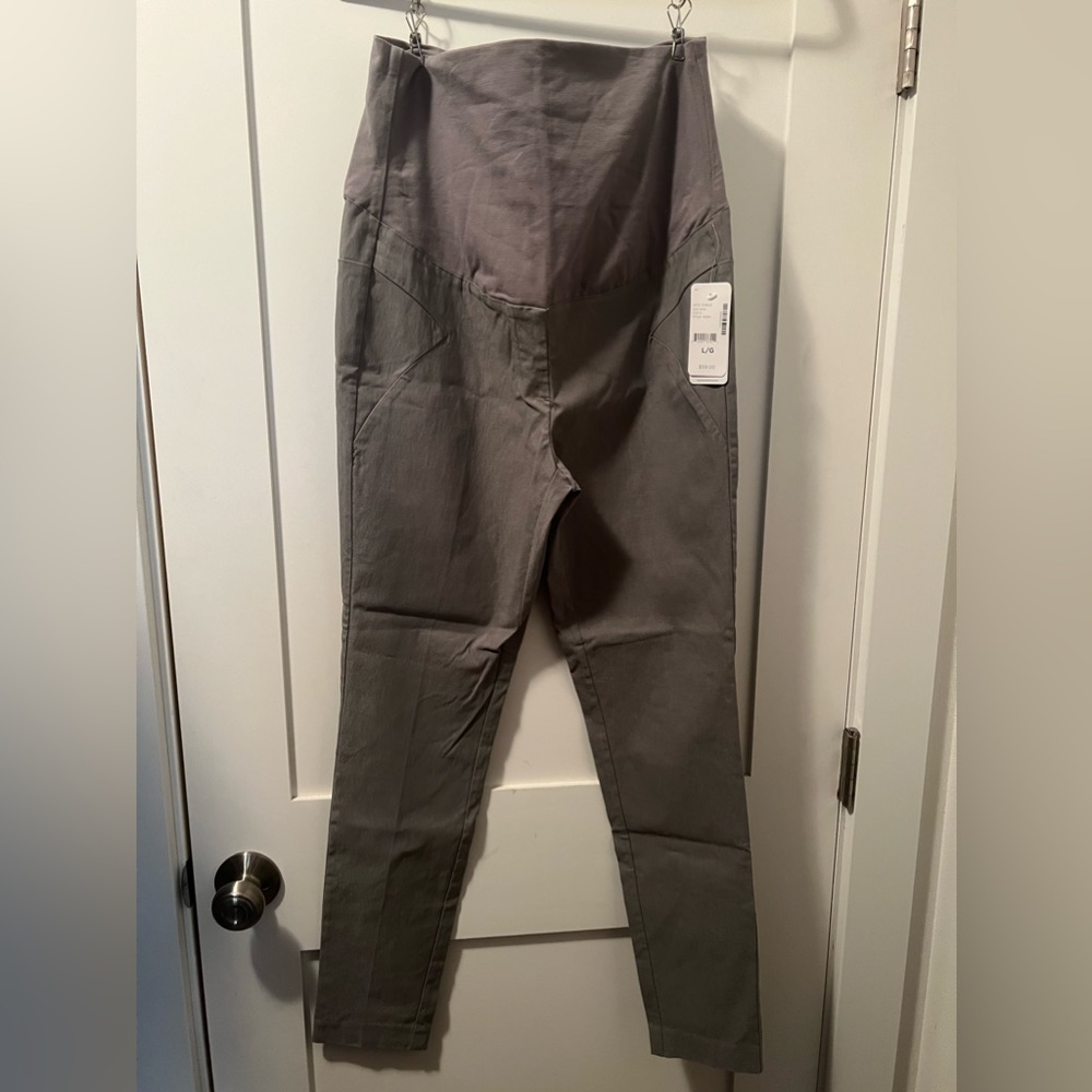 NWT- Thyme Maternity Skinny Twill Pants